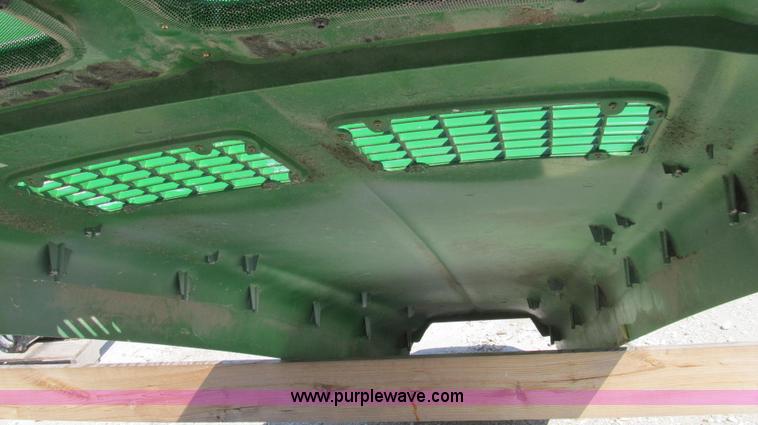 image for item G2104 John Deere 9530 hood, light cowl and front grill base