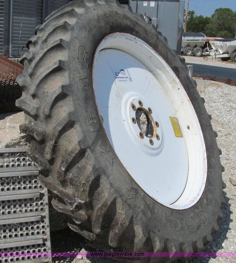 image for item G2105 RoGator tire and wheel
