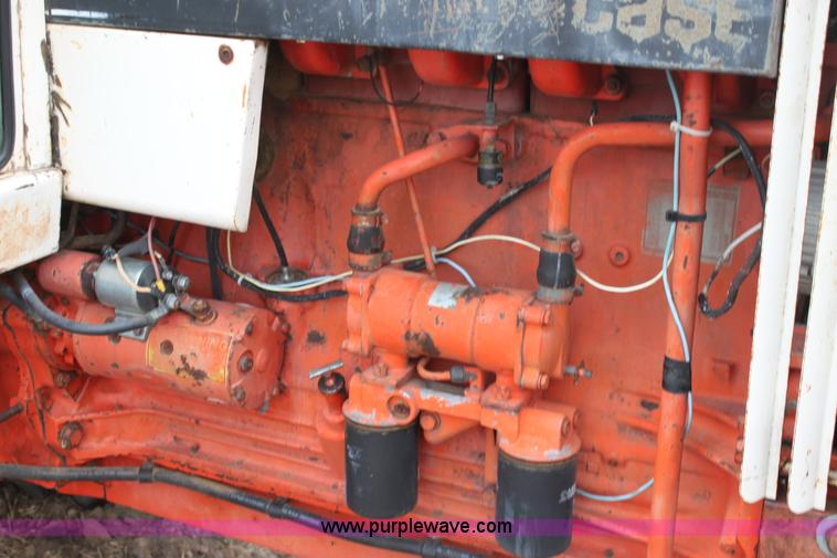 image for item G4139 Case 1175 tractor