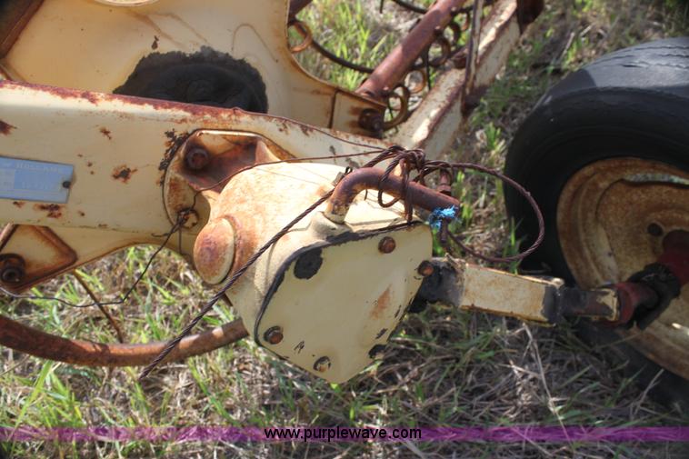 image for item G4153 New Holland 56 rake