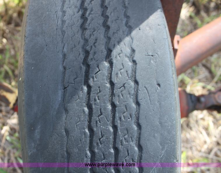 image for item G4153 New Holland 56 rake