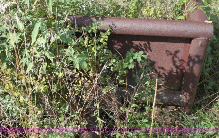 image for item G4154 Shop built 10'7" land leveler