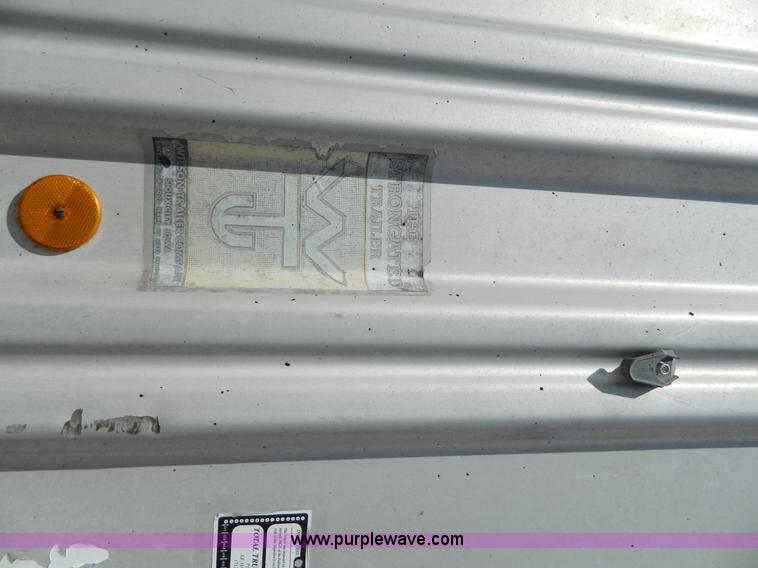 image for item G7996 1980 Wilson AGH-600 double hopper aluminum grain trailer