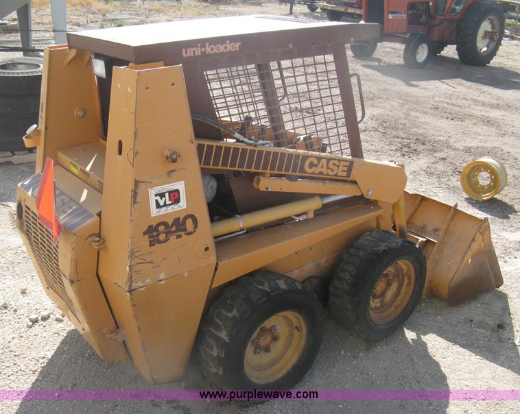 image for item H6409 1992 Case 1840 skid steer