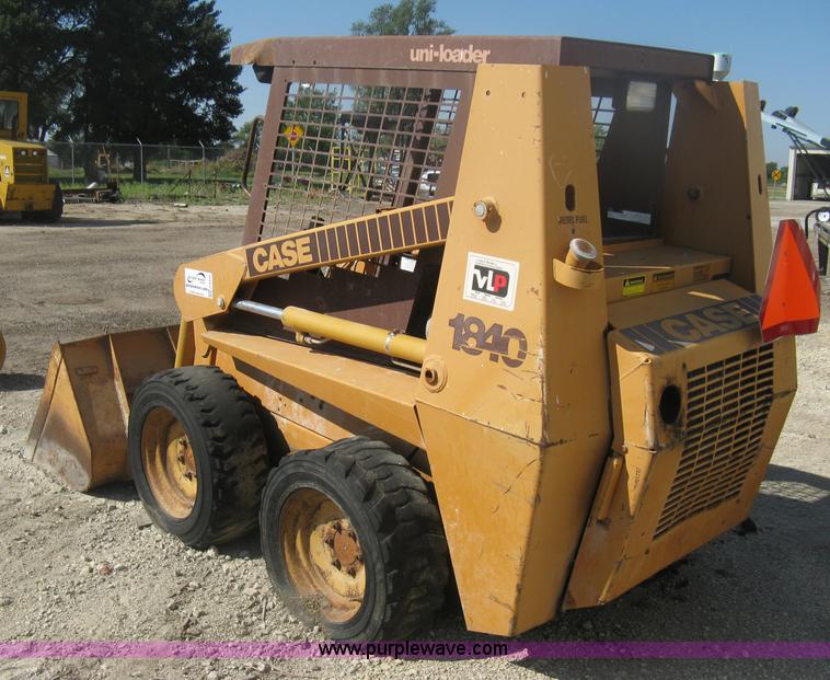 image for item H6409 1992 Case 1840 skid steer