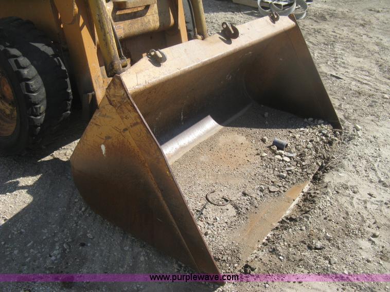 image for item H6409 1992 Case 1840 skid steer
