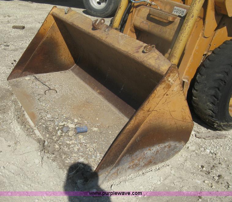 image for item H6409 1992 Case 1840 skid steer