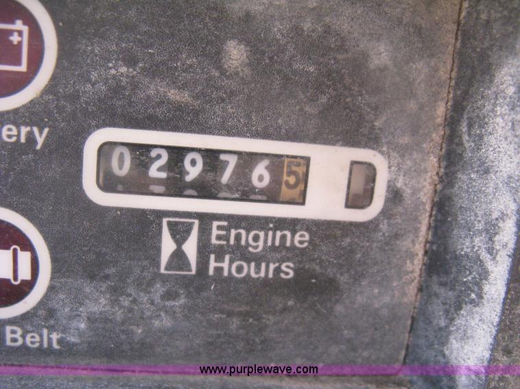 image for item H6409 1992 Case 1840 skid steer