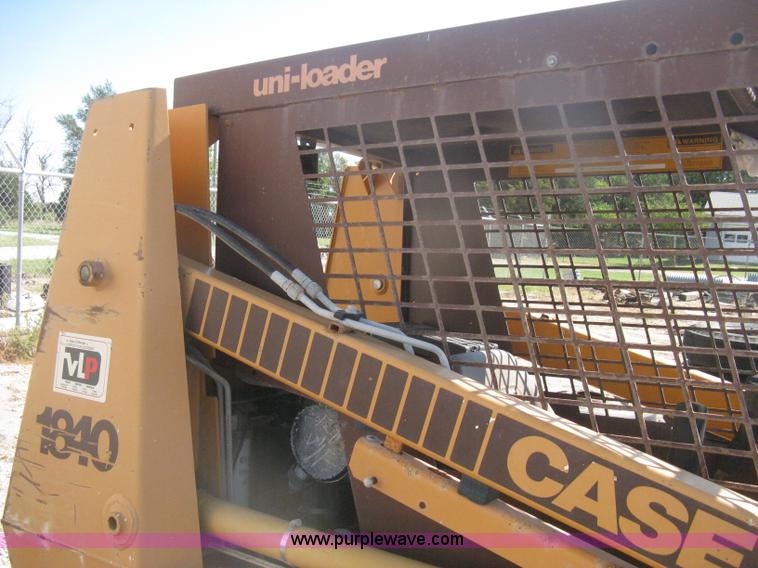 image for item H6409 1992 Case 1840 skid steer