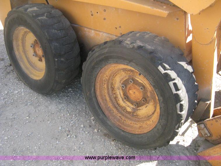image for item H6409 1992 Case 1840 skid steer