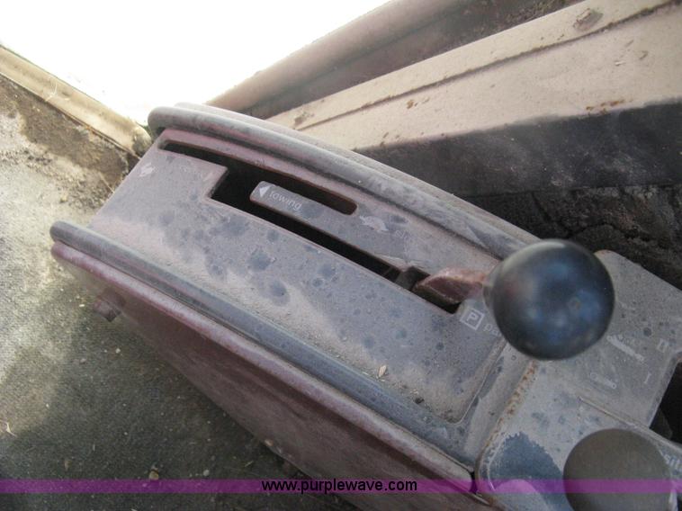 image for item H6411 Allis Chalmers 7030 tractor