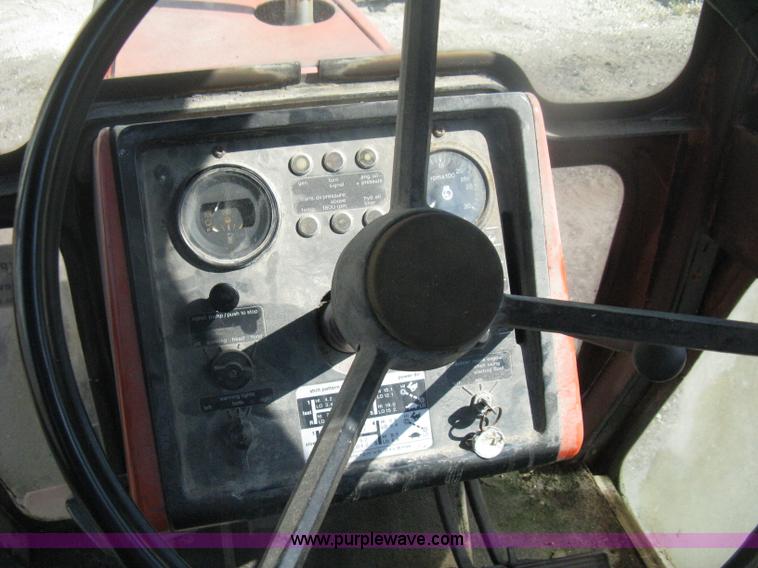 image for item H6411 Allis Chalmers 7030 tractor