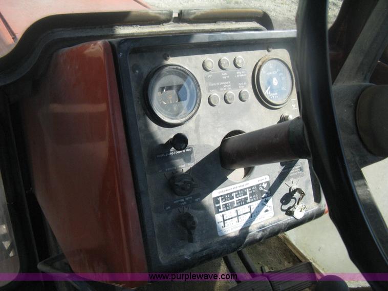 image for item H6411 Allis Chalmers 7030 tractor