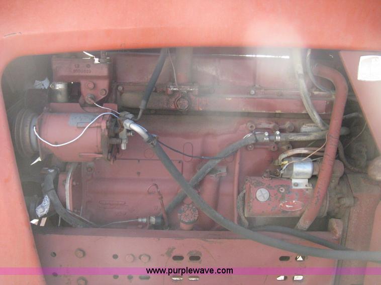 image for item H6411 Allis Chalmers 7030 tractor