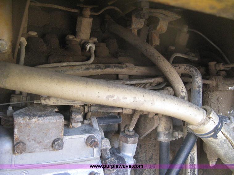 image for item H6412 1972 Allis Chalmers 840 wheel loader