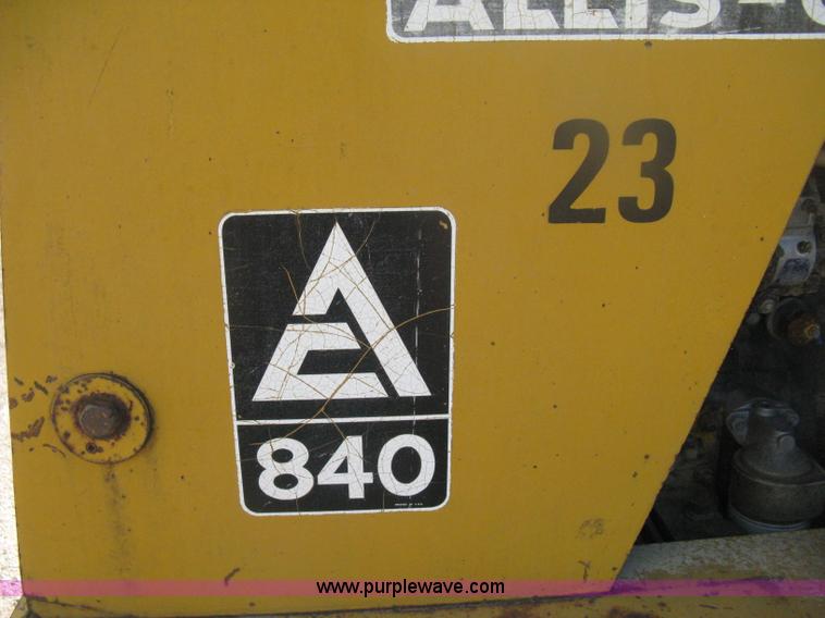 image for item H6412 1972 Allis Chalmers 840 wheel loader