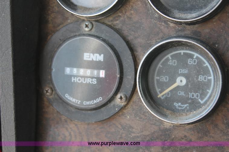 image for item H6847 1984 Kenworth W900 tender truck