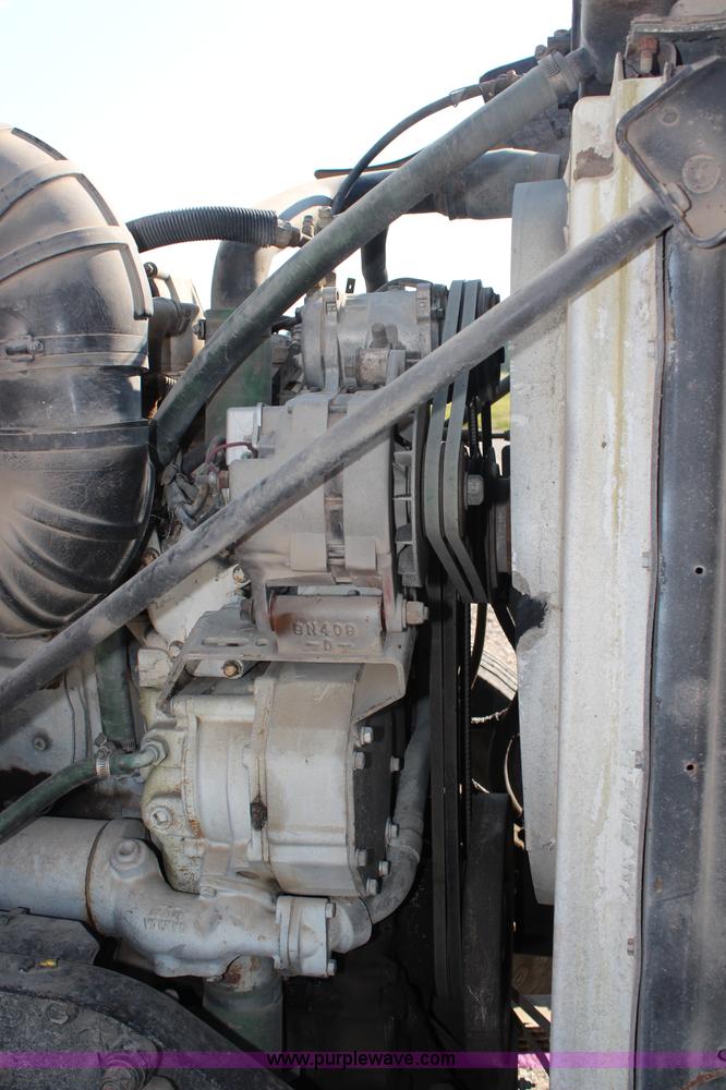 image for item H6847 1984 Kenworth W900 tender truck