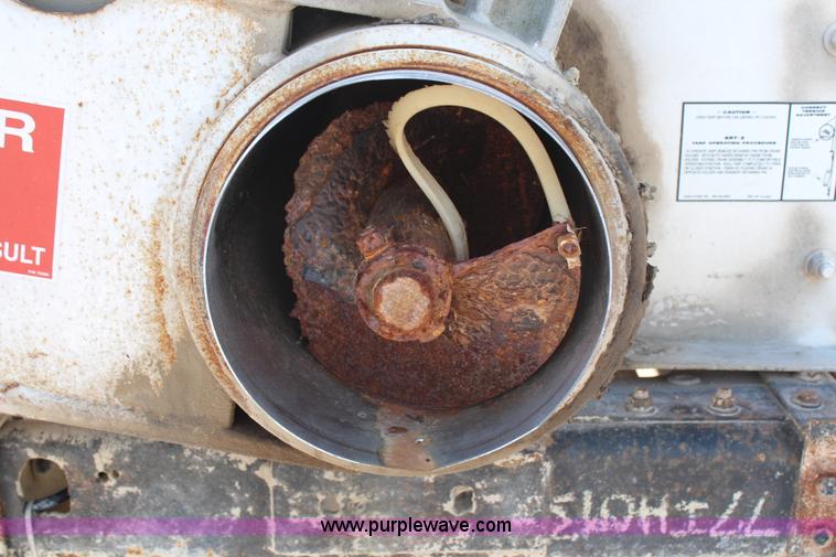 image for item H6847 1984 Kenworth W900 tender truck