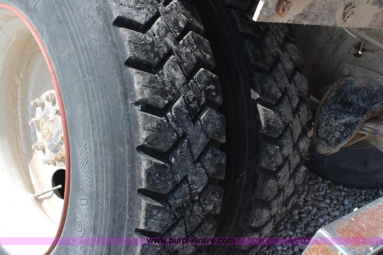 image for item H6847 1984 Kenworth W900 tender truck