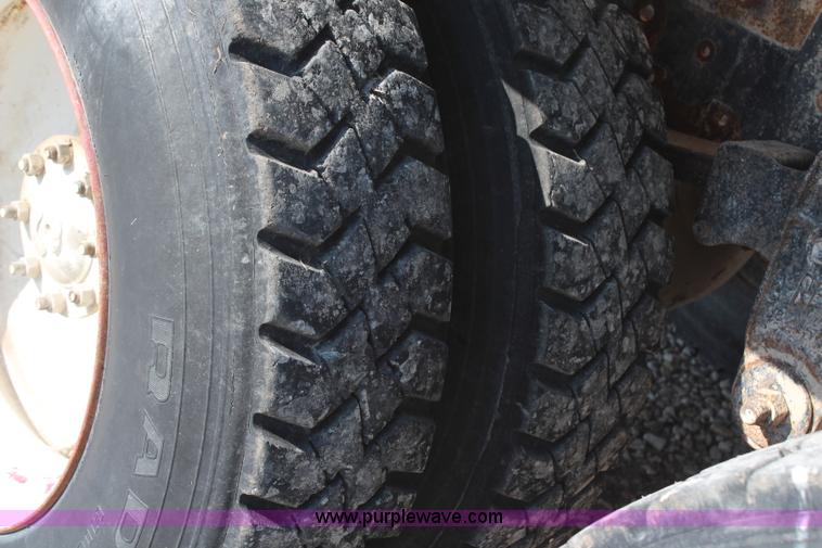 image for item H6847 1984 Kenworth W900 tender truck