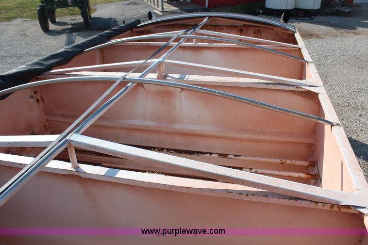 image for item H6847 1984 Kenworth W900 tender truck