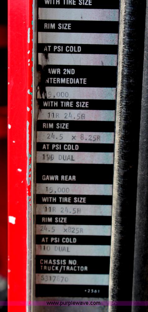 image for item H6847 1984 Kenworth W900 tender truck