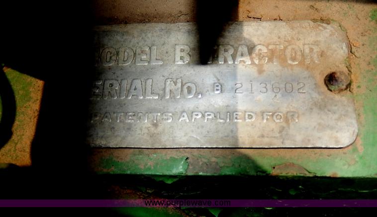 image for item H6865 1947 John Deere B tractor