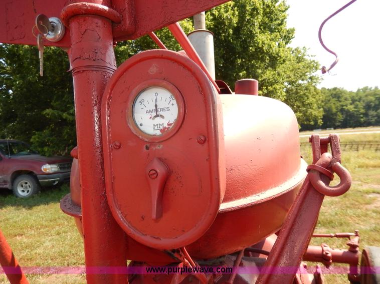 image for item H6868 1940 Farmall M tractor