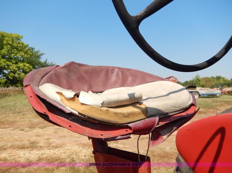 image for item H6868 1940 Farmall M tractor