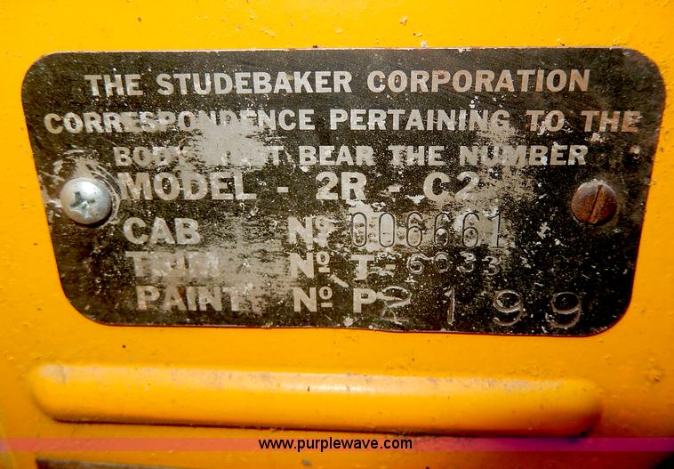 image for item H6870 1949 Studebaker 2R15-21 pickup truck