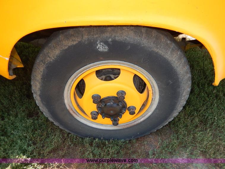 image for item H6870 1949 Studebaker 2R15-21 pickup truck