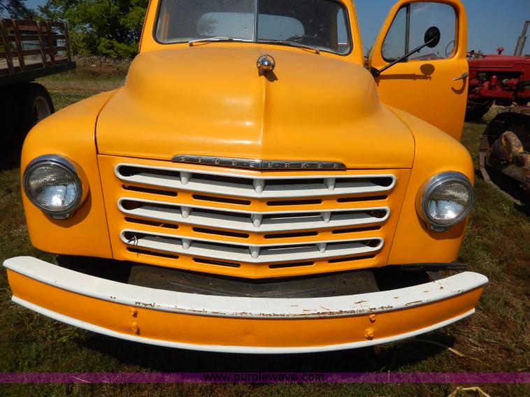 image for item H6870 1949 Studebaker 2R15-21 pickup truck