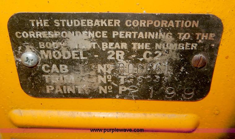 image for item H6870 1949 Studebaker 2R15-21 pickup truck