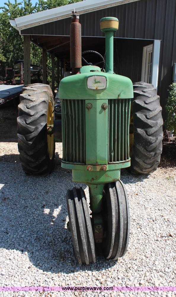 image for item H6924 1959 John Deere 730 tractor