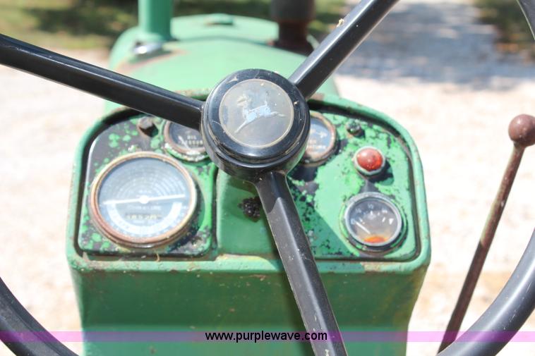 image for item H6924 1959 John Deere 730 tractor
