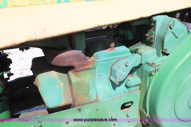 image for item H6924 1959 John Deere 730 tractor