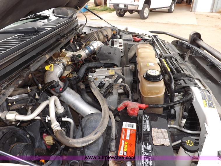 image for item I7552 2002 Ford F250 Super Duty flatbed truck