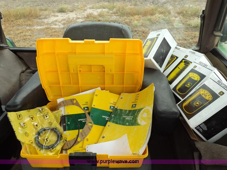 image for item I7556 1988 John Deere 4450 MFWD tractor