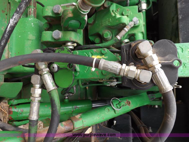 image for item I7556 1988 John Deere 4450 MFWD tractor