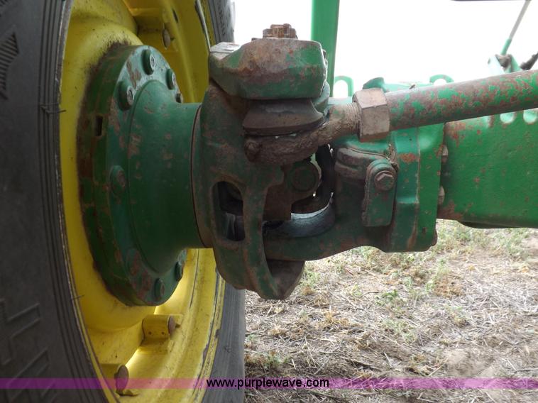 image for item I7556 1988 John Deere 4450 MFWD tractor