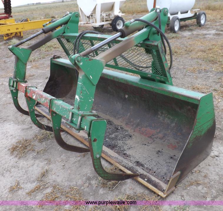 image for item I7556 1988 John Deere 4450 MFWD tractor