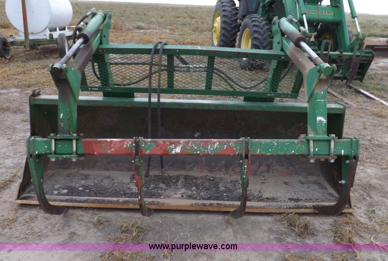 image for item I7556 1988 John Deere 4450 MFWD tractor