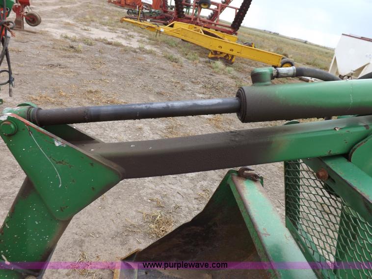 image for item I7556 1988 John Deere 4450 MFWD tractor