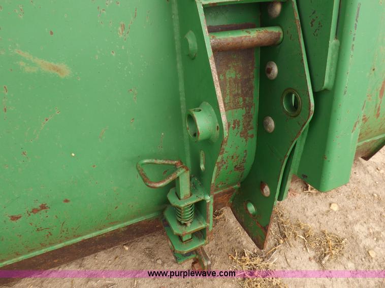 image for item I7556 1988 John Deere 4450 MFWD tractor