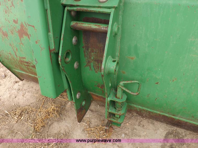 image for item I7556 1988 John Deere 4450 MFWD tractor