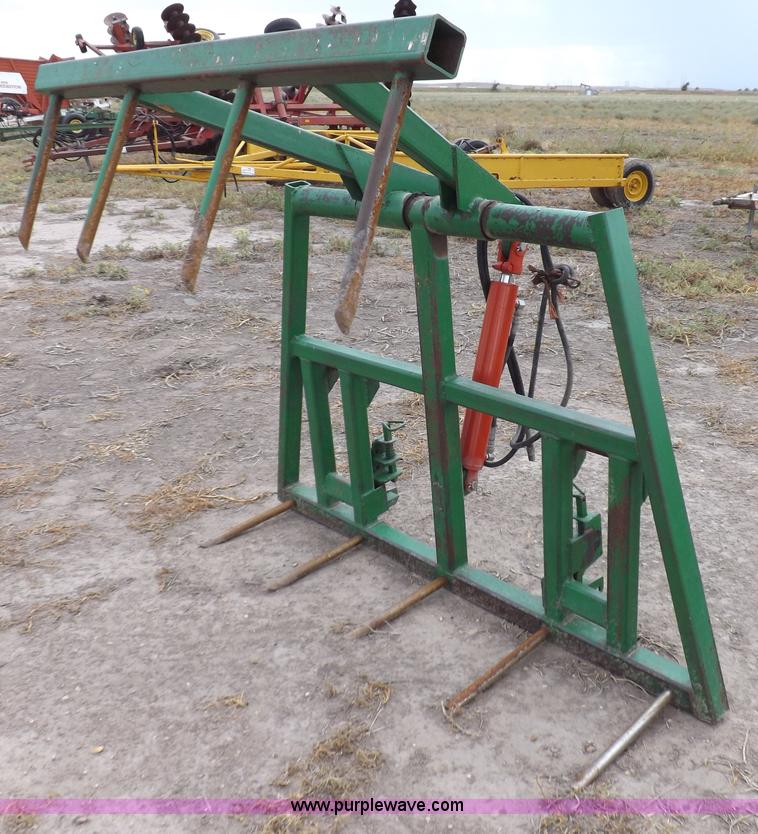 image for item I7556 1988 John Deere 4450 MFWD tractor