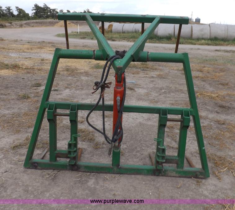 image for item I7556 1988 John Deere 4450 MFWD tractor