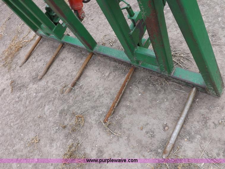 image for item I7556 1988 John Deere 4450 MFWD tractor