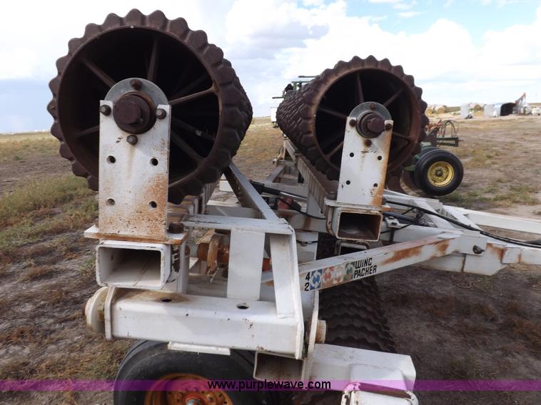 image for item I7563 Dunham Lehr folding wing packer